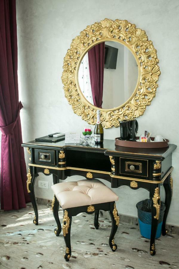 Almar Lake View Boutique H Adults Only Мамая Екстериор снимка
